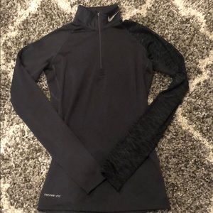 Nike therma-fit 1/4 zip